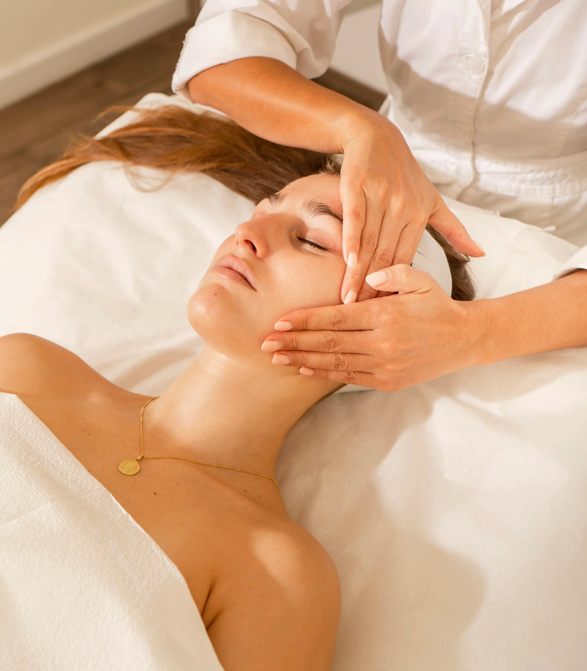 Lymphatic Drainage Massage FACE